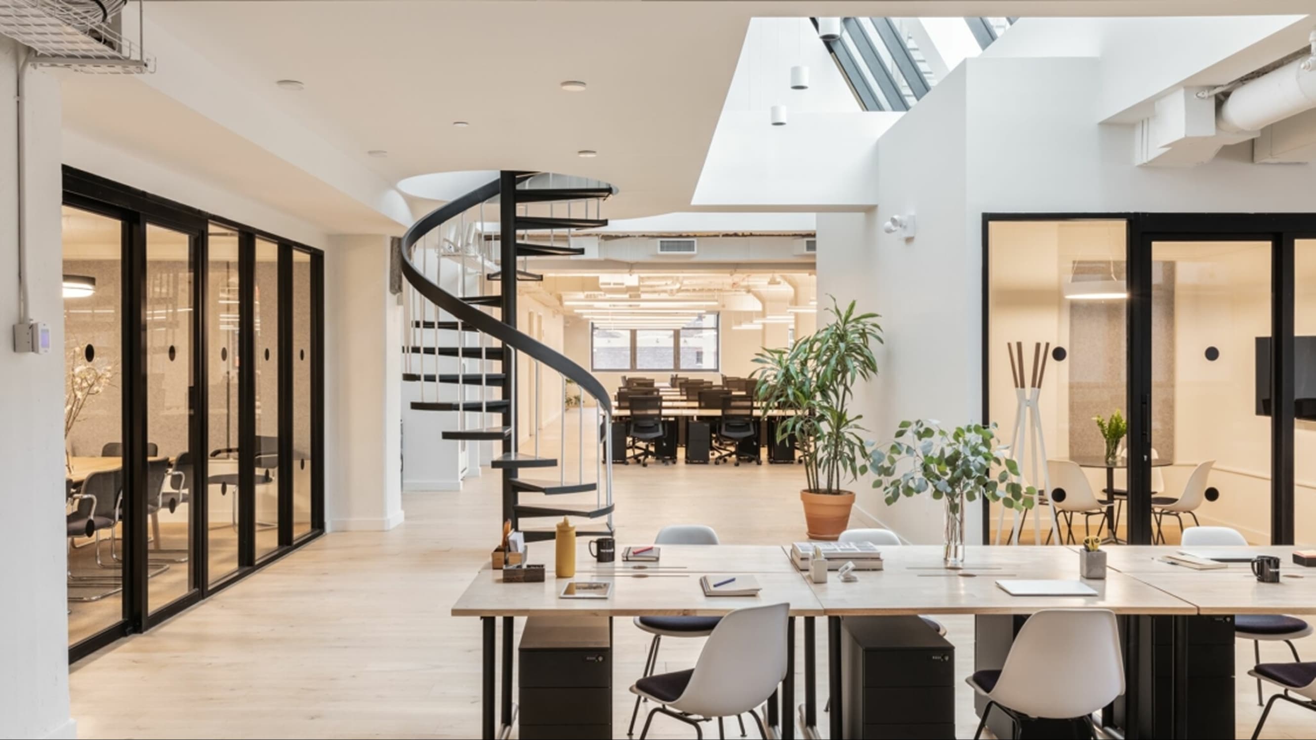 Picture of an office