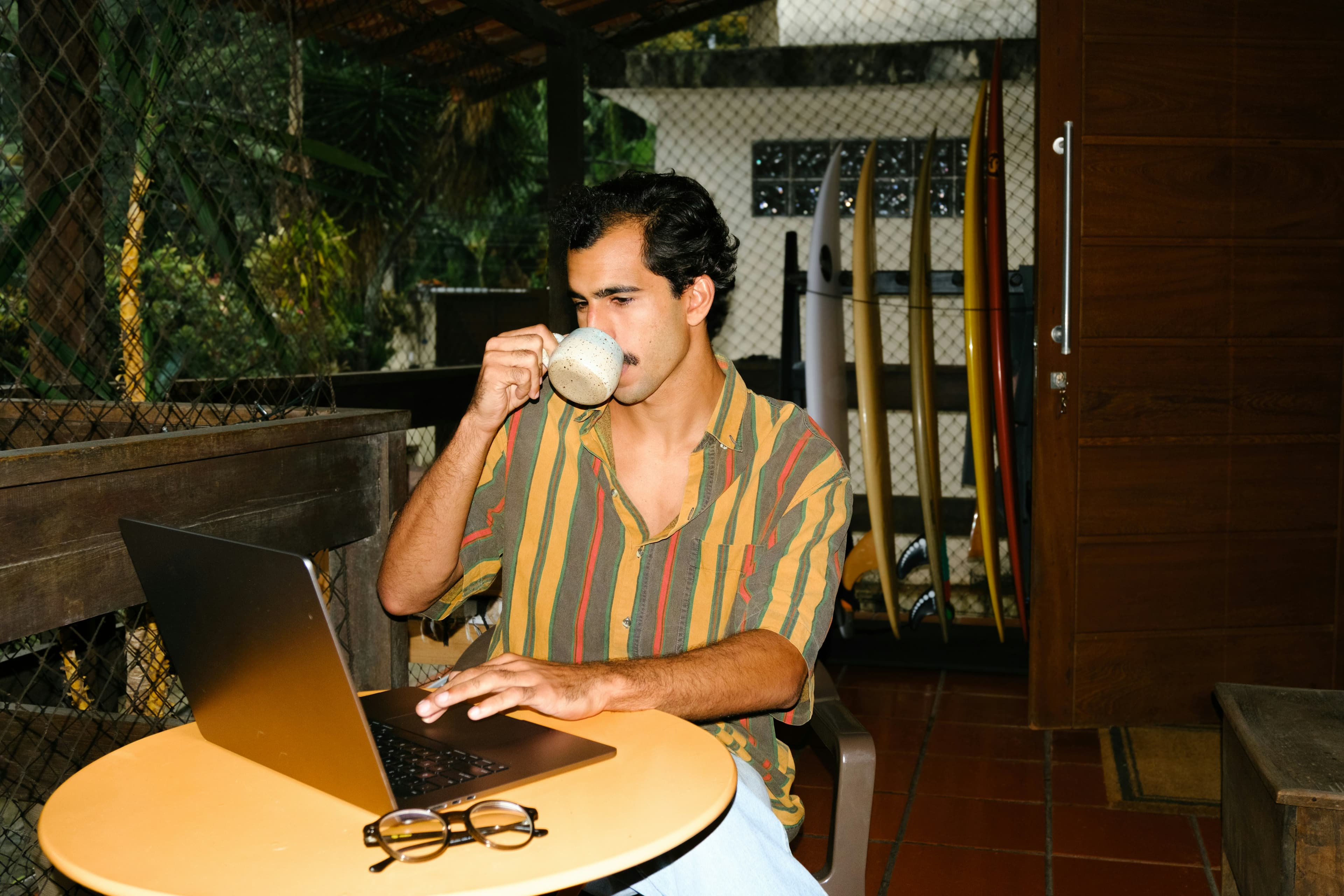 Brand partner capturing a sale