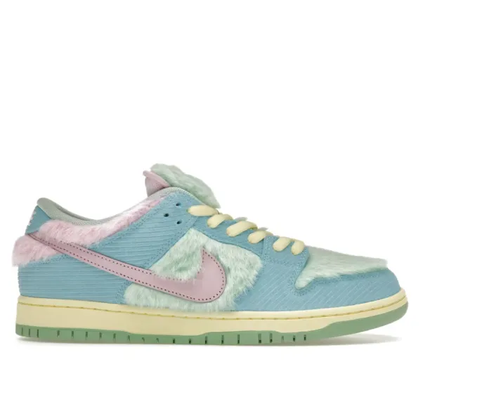 Picture of the product: Nike SB Dunk Low