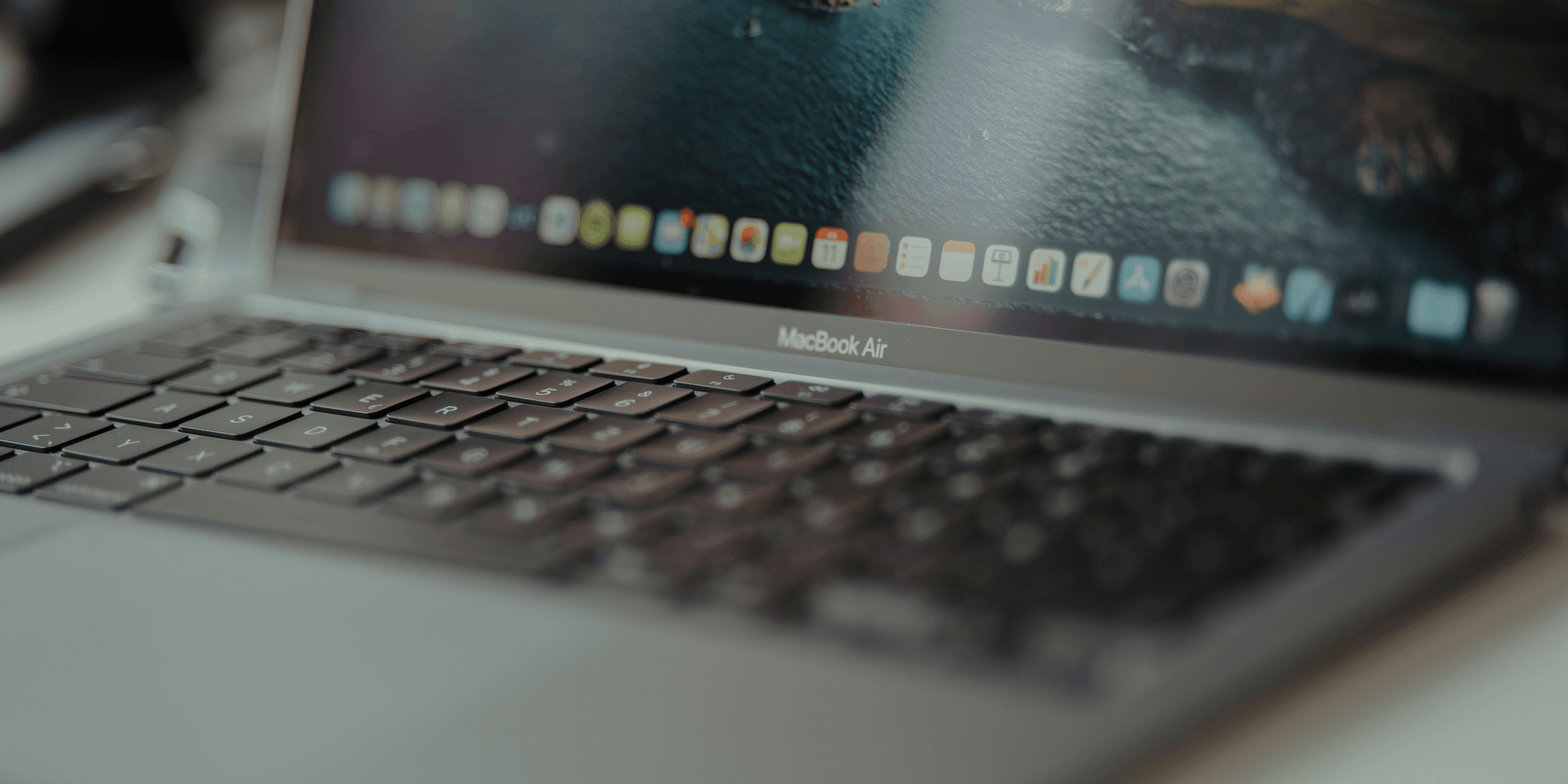 macbook pro displaying game application