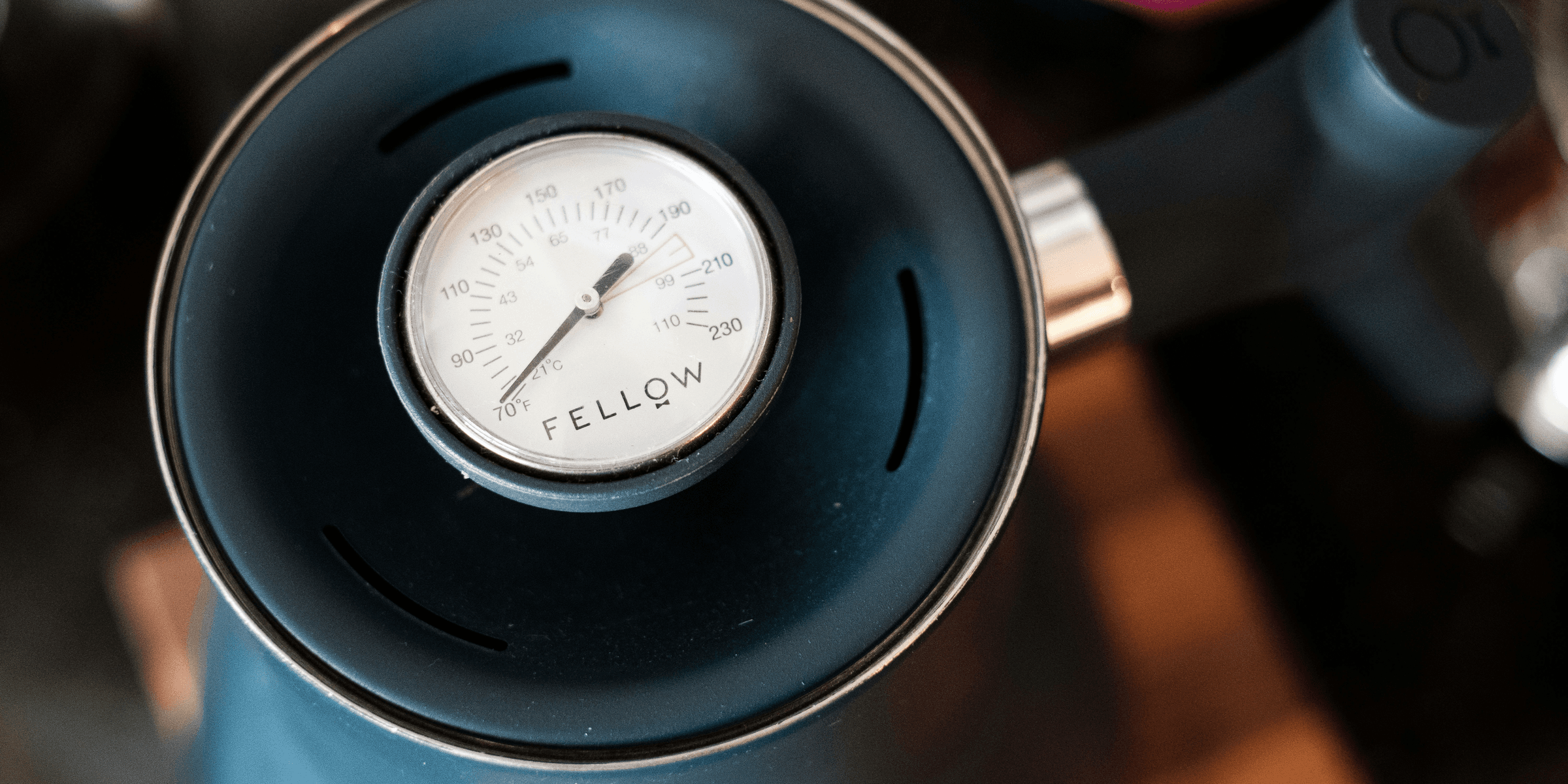 round black Fellow meter gauge.