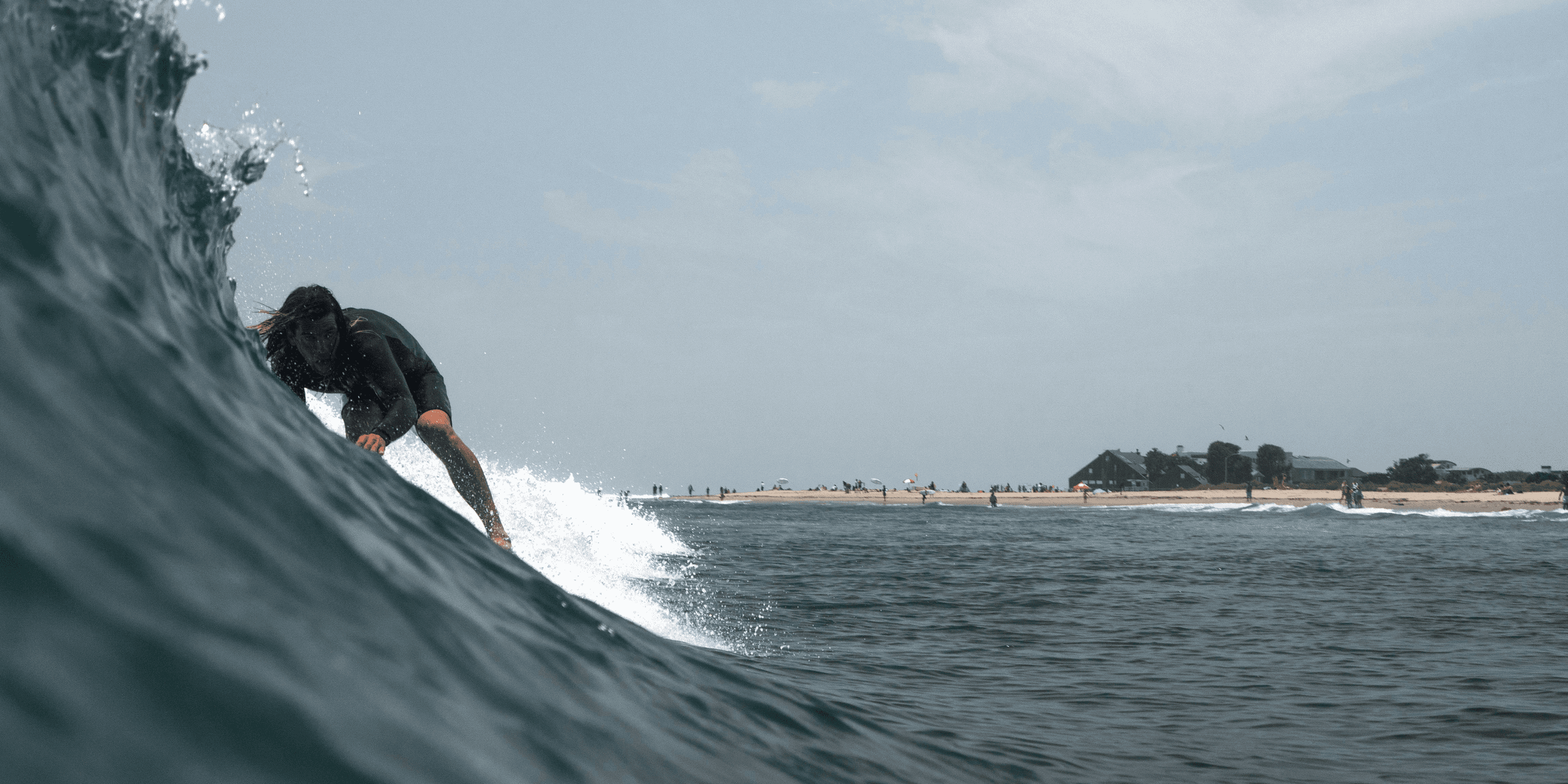 man surfing on focus photography.