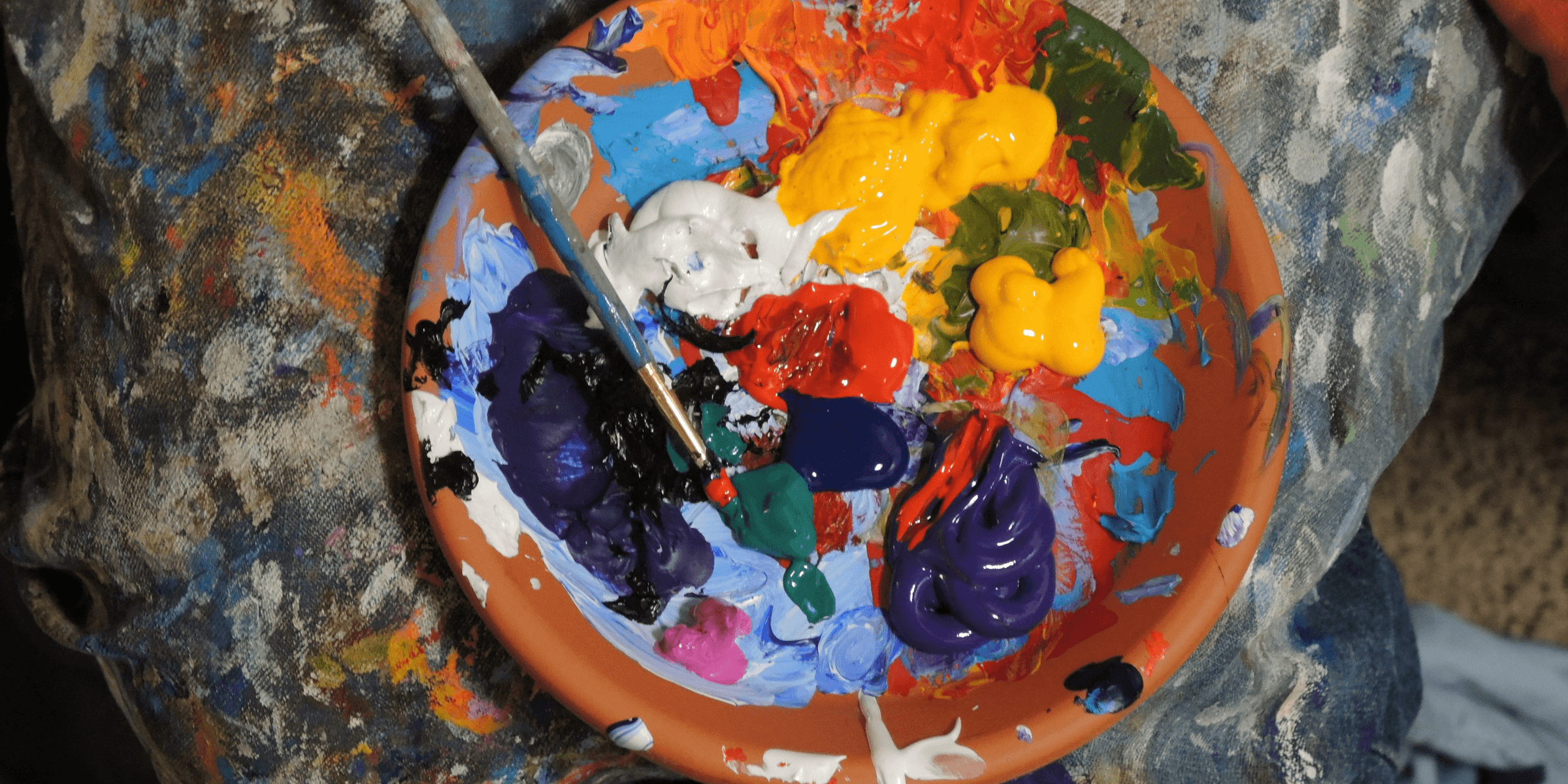 mixed paints in a plate