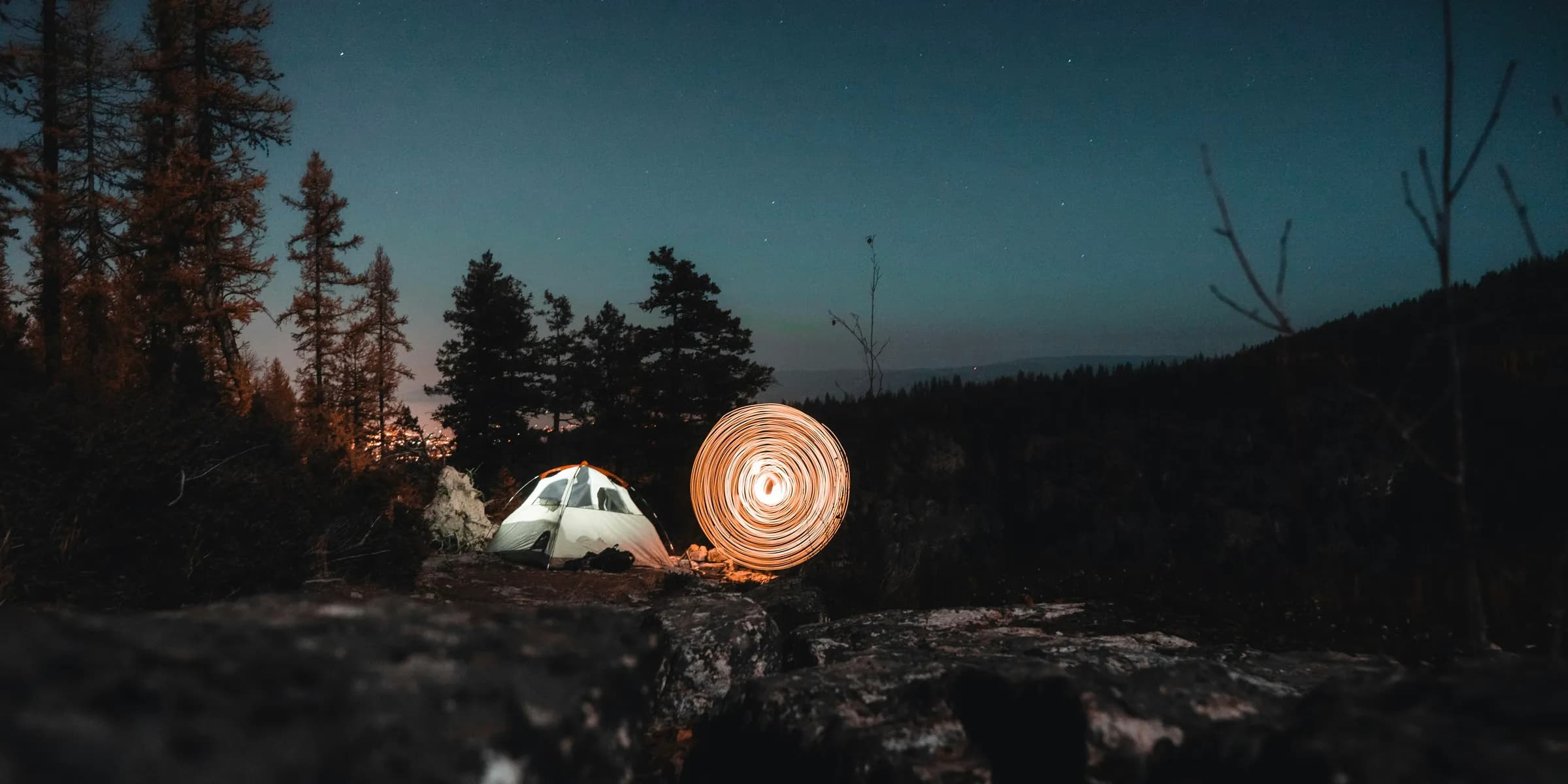 tend on cliff at night-time